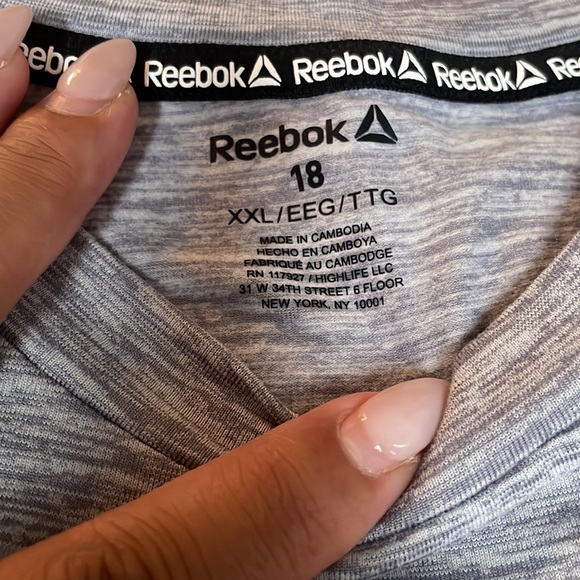 New Slim tee - Picture 2 of 3